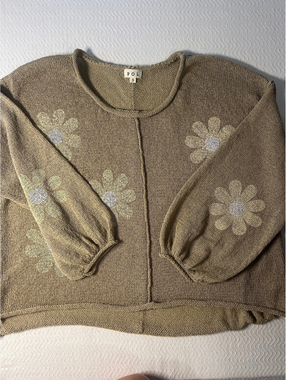 POL S Oversized Beige Knit Sweater with Daisy Pattern